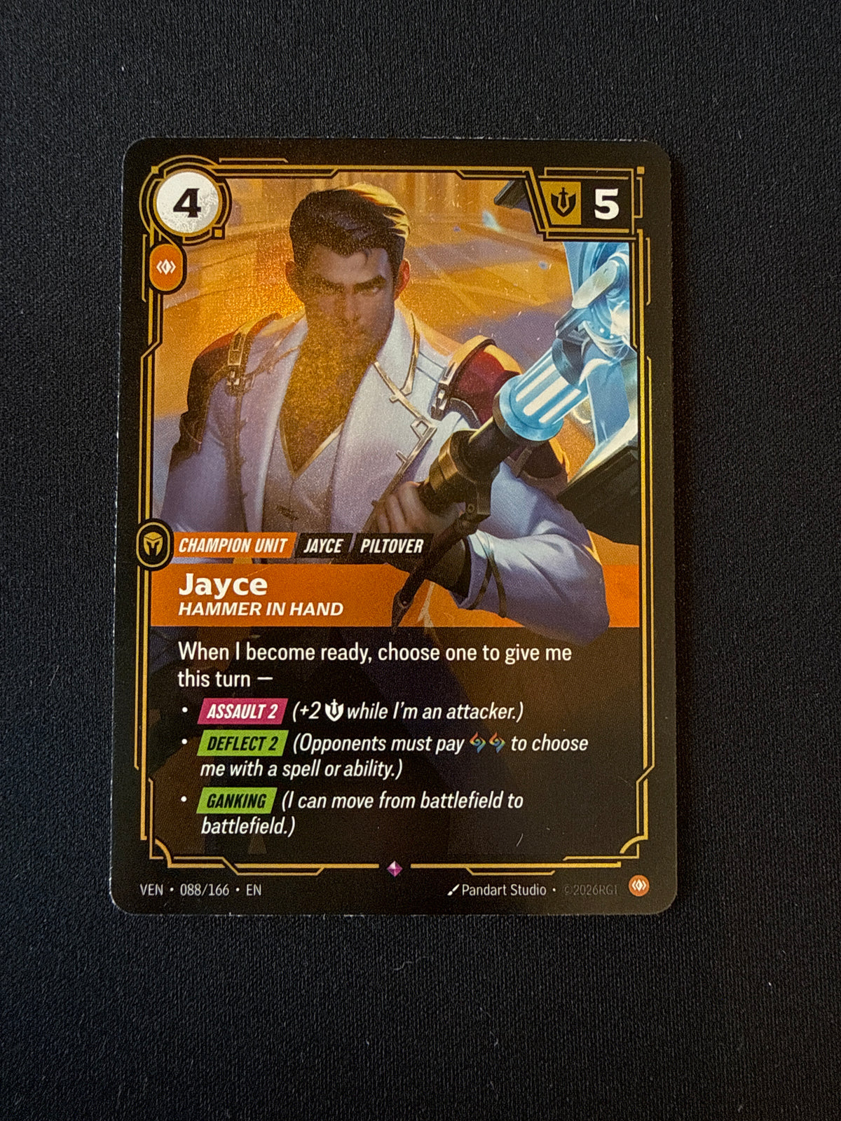 Jayce Hammer in Hand